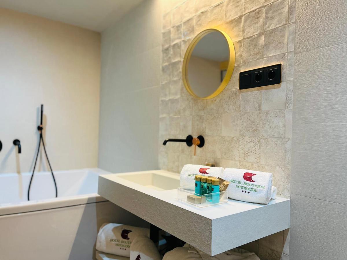 Hotel Boutique Mediodia & Apartments (Adults Only) Plan Bagian luar foto